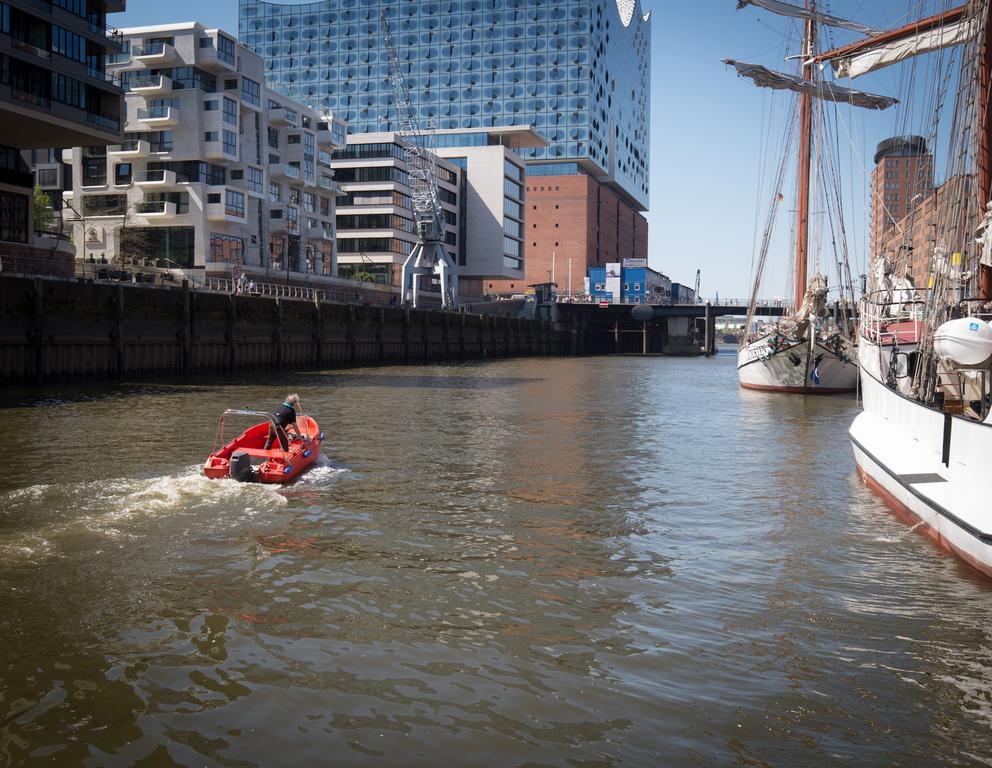 Horus Hausboot Apartment Hamburg Exterior foto